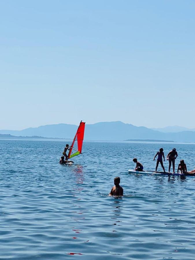 Nisi Glamping Hotel Paralía Rachon Eksteriør billede