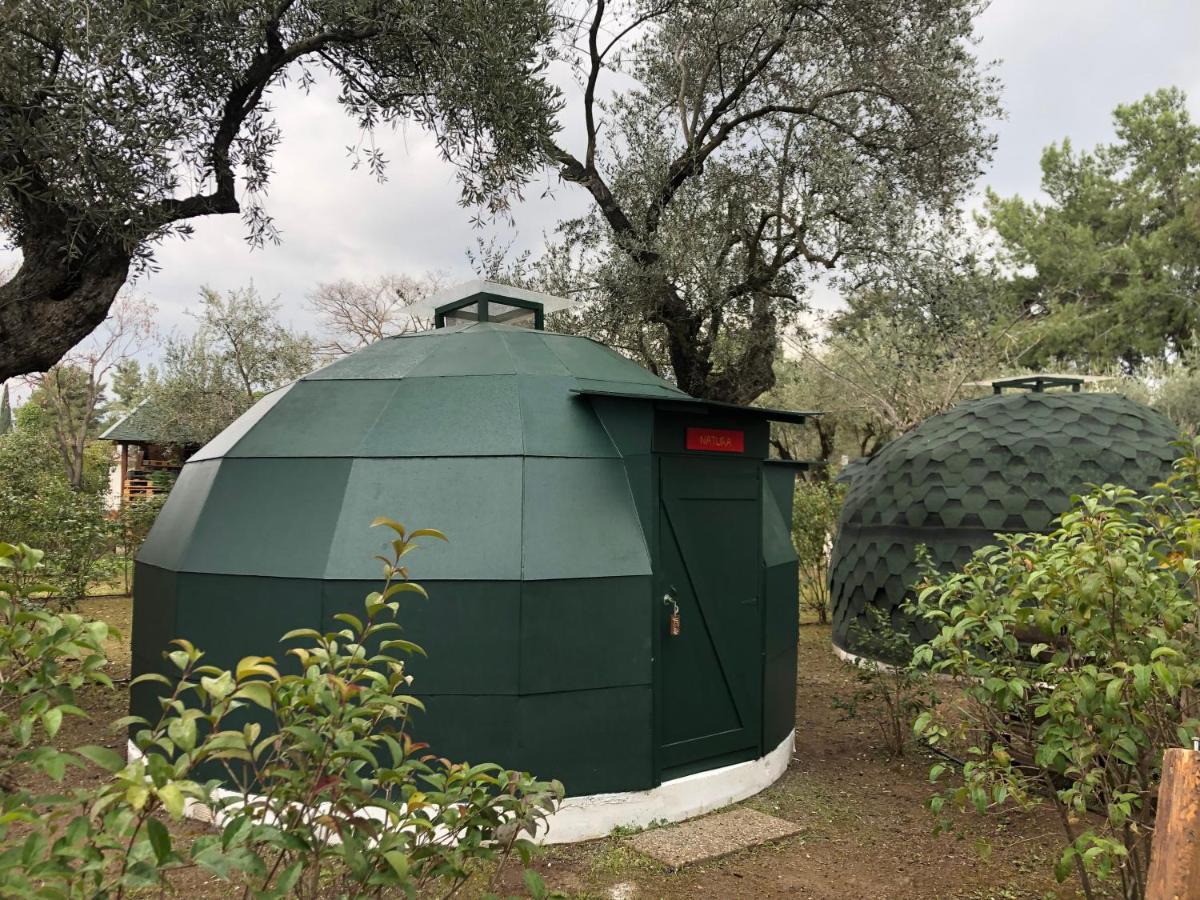 Nisi Glamping Hotel Paralía Rachon Eksteriør billede